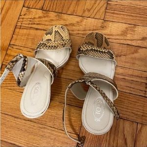 Tod sandals